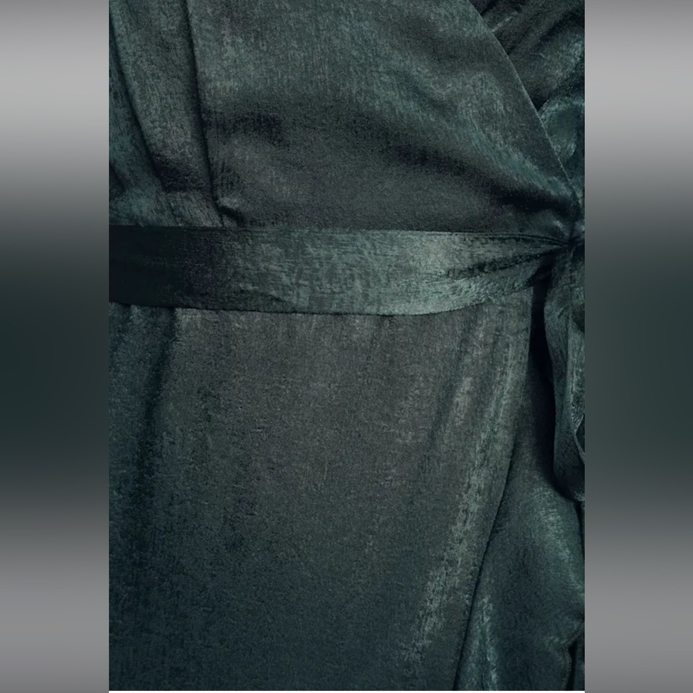 Lulus Wrapped Up In Love Dark Green Satin Faux-Wrap Midi Dress. Sz. Xlg - Picture 5 of 6
